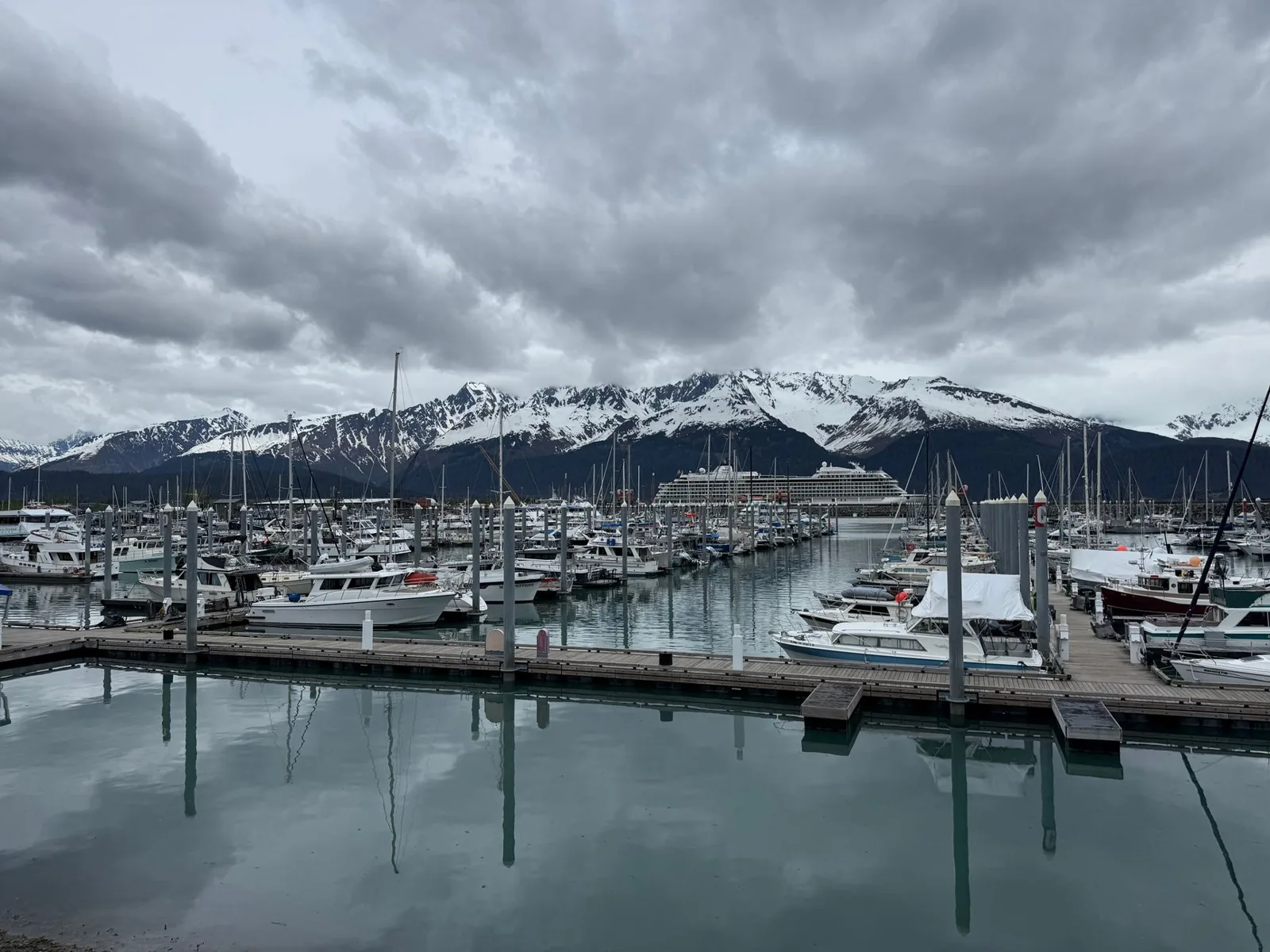 How much does an Alaskan cruise cost for a family of 4?