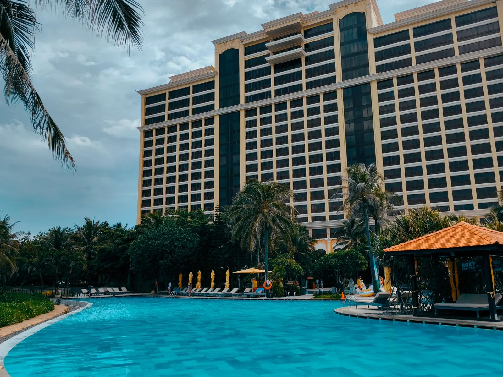 A legal professional reviewing timeshare purchase paperwork before cancellation