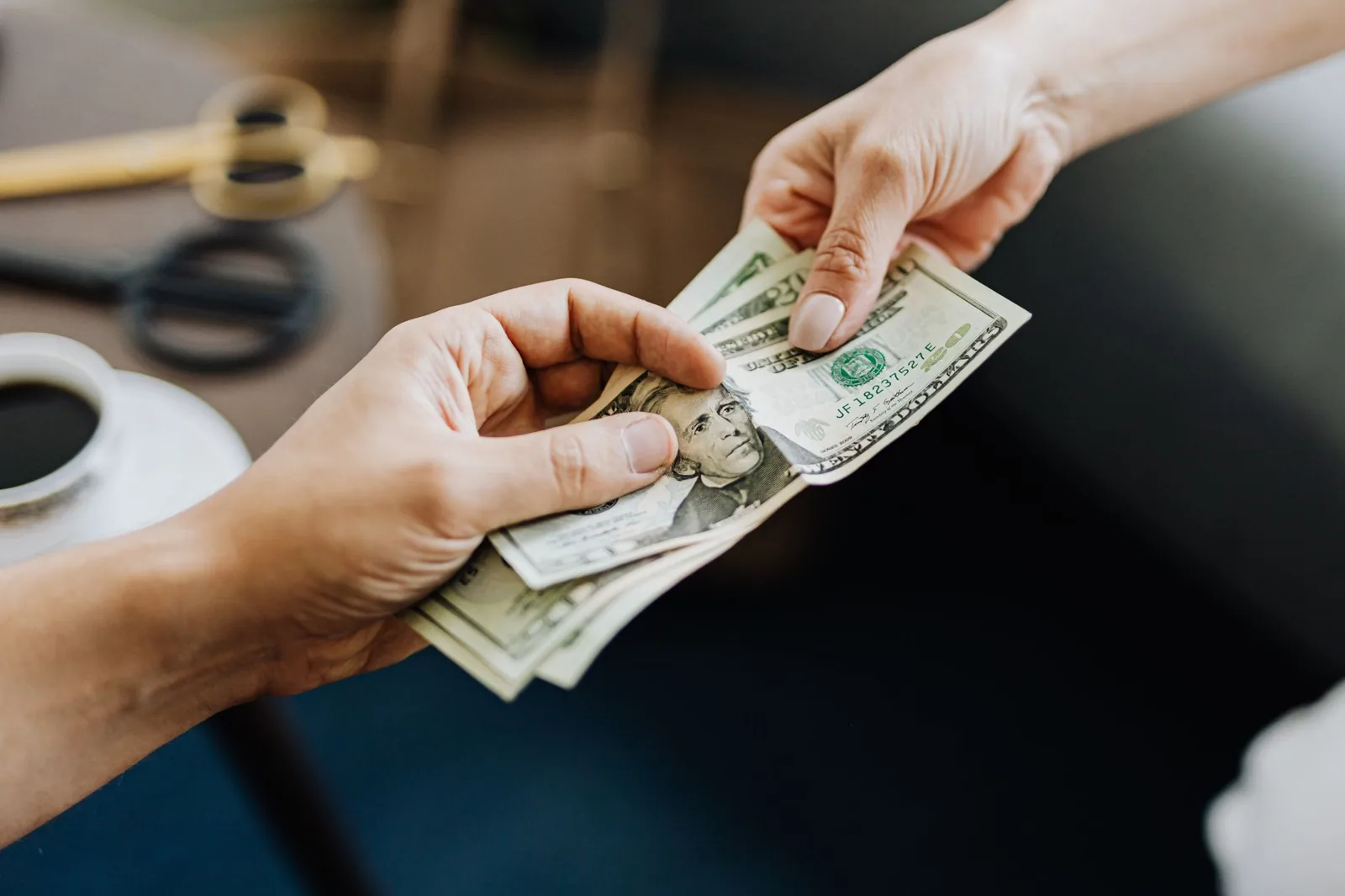 Realty Income monthly dividend payout compared