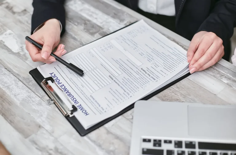 How Much Should Travel Insurance Cost? A 2025 Price Guide