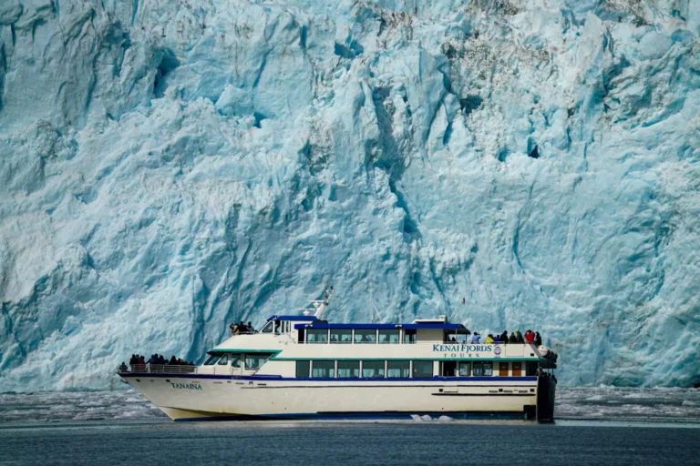 How Much Does an Alaskan Cruise Cost for a Family of 4? 2025 Price Guide